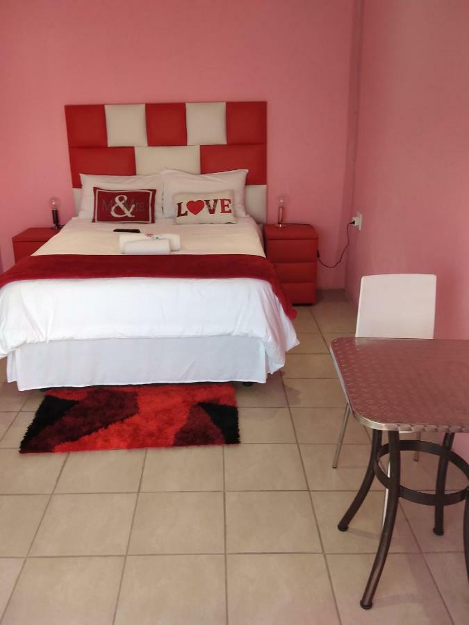 Twilight Breeze Lodge Phuthaditjhaba Exterior foto